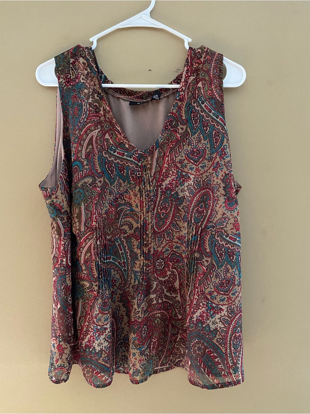 a.n.a Paisley V-Neck Sleeveless Tank in Tan, Red, and Teal